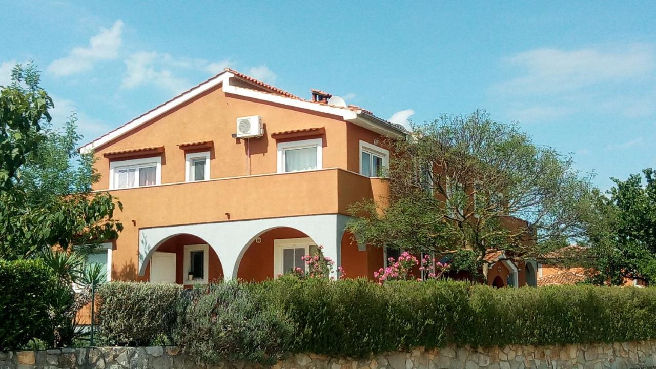 Apartman Perci Vrh Tar-Vabriga المظهر الخارجي الصورة